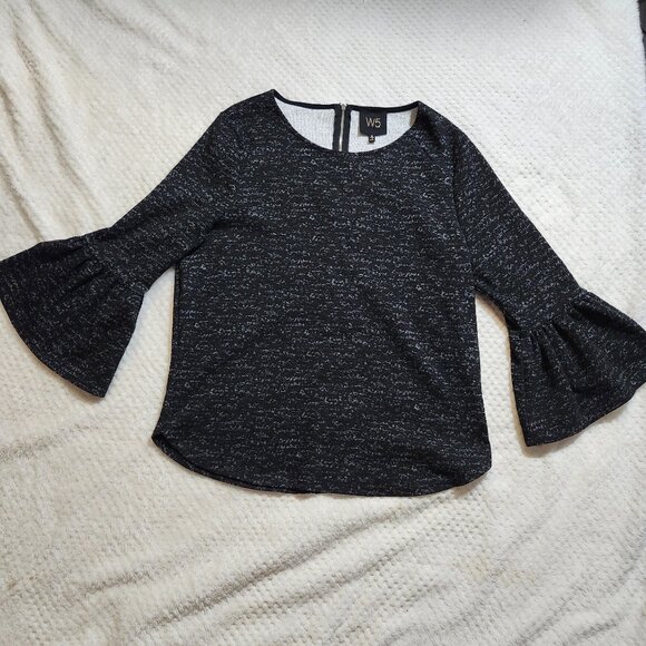 W5 Women’s Black Textured Bell Sleeve Blouse – Size M - Picture 1 of 7